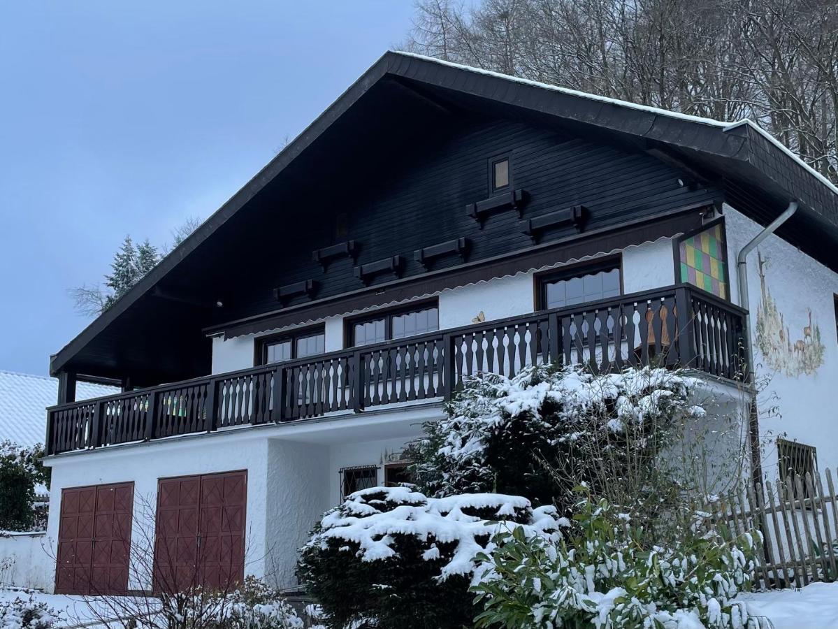 Ferienhaus Eifelblick Feusdorf ภายนอก รูปภาพ